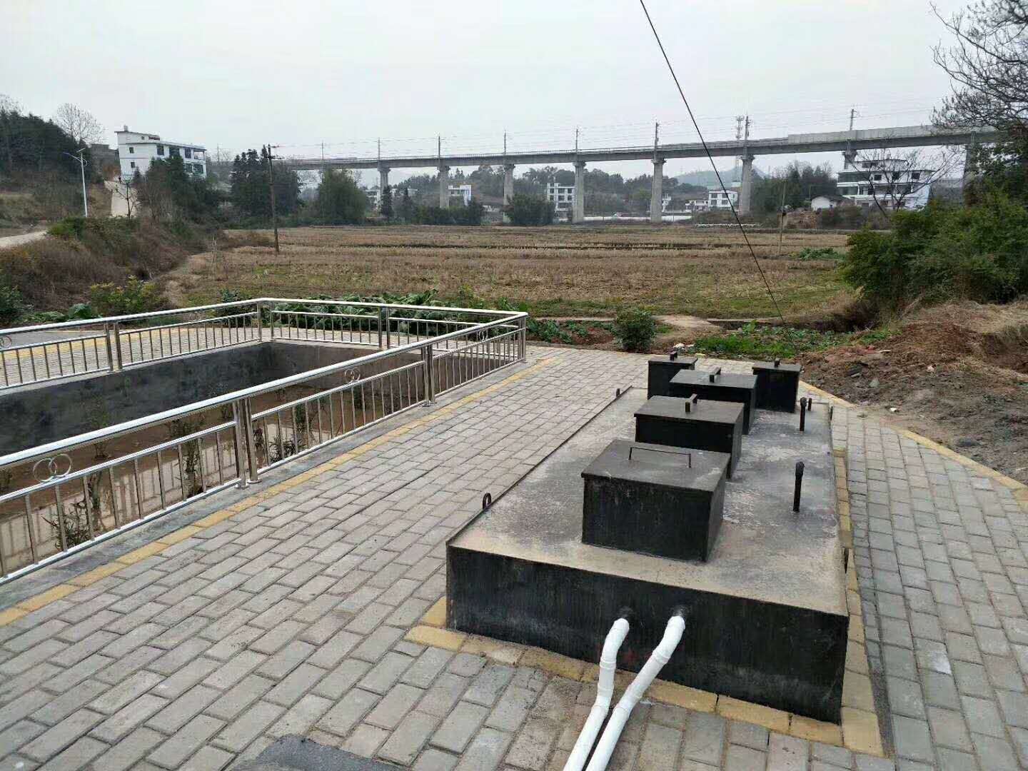 污水处理设备